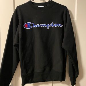 Men’s small crew neck champion sweater